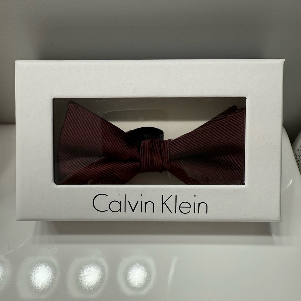 Calvin Klein Men's Burgandy Bow Tie